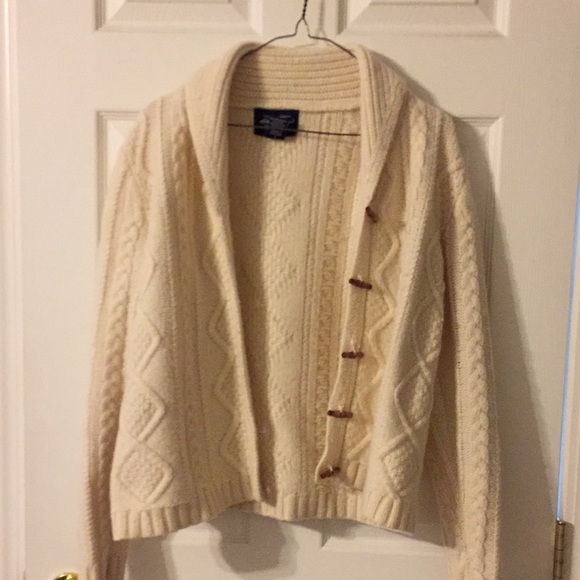 Eddie Bauer Cream Sweater. Size small. - Picture 1 of 5